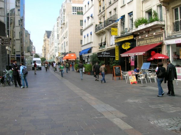 restaurant  Festin des Halles 94 Rue Rambuteau Paris