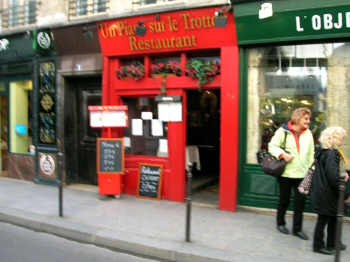 restaurant  Le Piano sur le Trottoir 7, rue des Francs-Bourgeois le  marais Paris