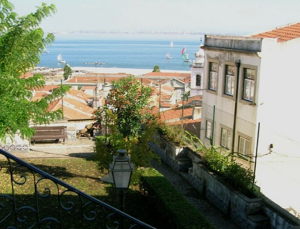  Quartier Alfama lisbonne portugal