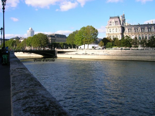 Pont  D'Arcole  Paris