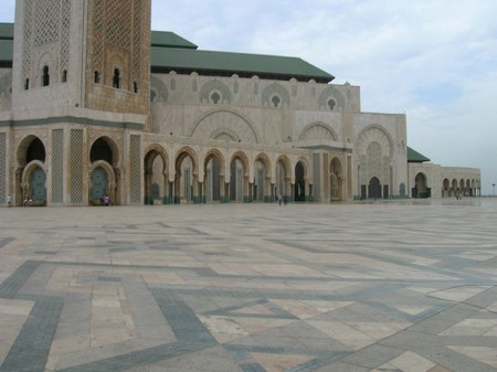 esplanade mosque hassan II casablanca maroc